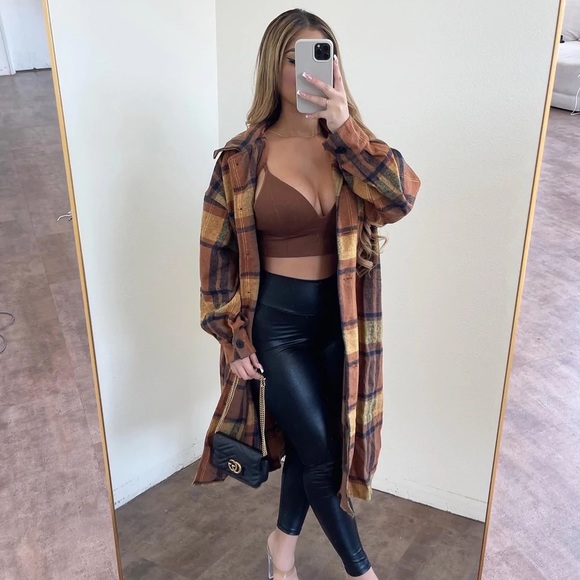 Jackets & Blazers - Oversized flannel ( small )